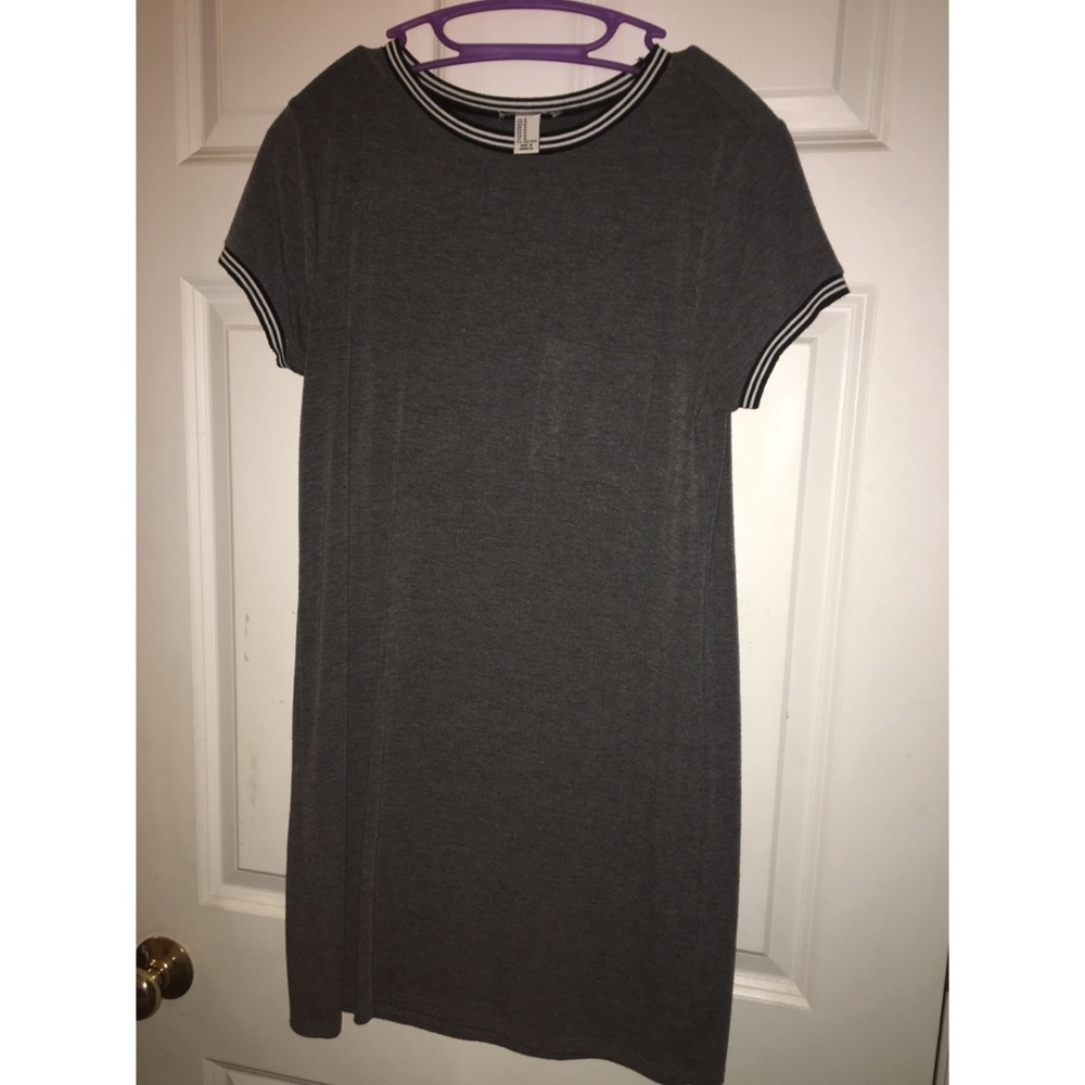 Forever 21 Gray T-shirt Dress with Pocket